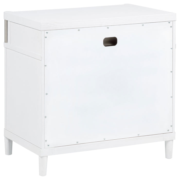 Gracemont 4-piece Eastern King Bedroom Set White