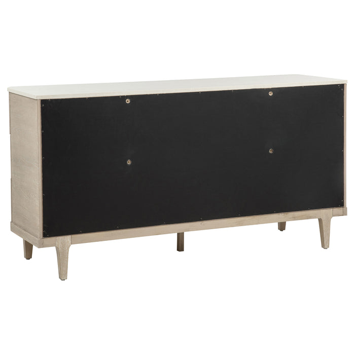 Lucaire 4-piece California King Bedroom Set Sandstone