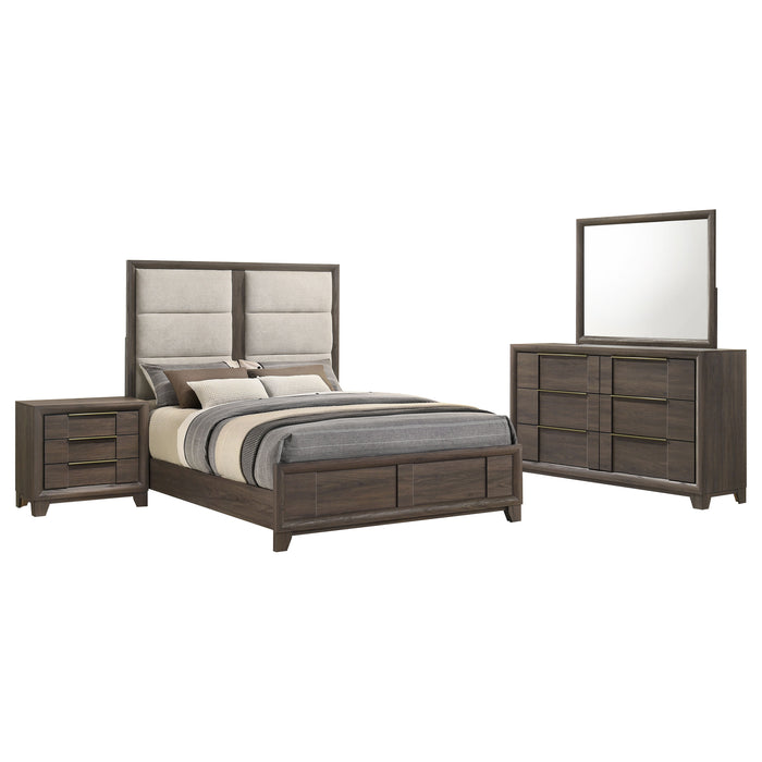 Farre 4-piece Eastern King Bedroom Set Dark Brown