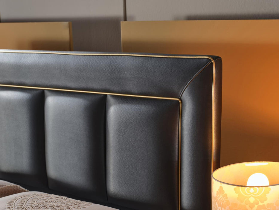 Bellona Carlino Headboard