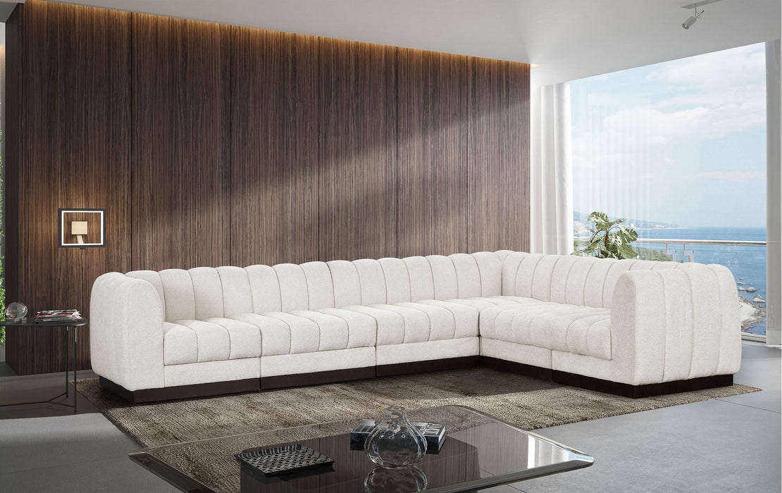 Quinn - 6 Piece Modular Sectional