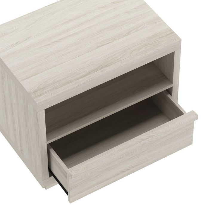 Navis - Nightstand