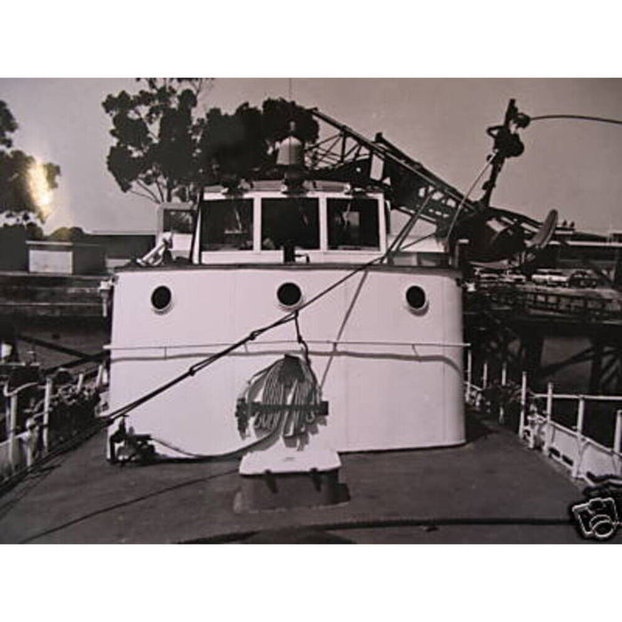Hand Painted Model Boat (624453) - White