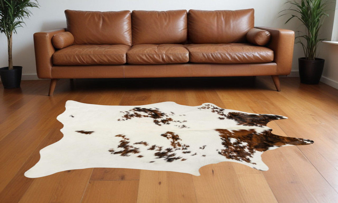 60" x 84" Cowhide Area Rug - Tricolor