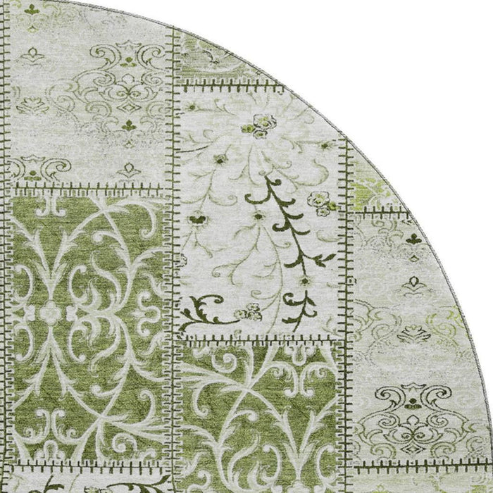 8' Patchwork Distressed Washable Round Rug With UV Protection (649573) - Green / Ivory