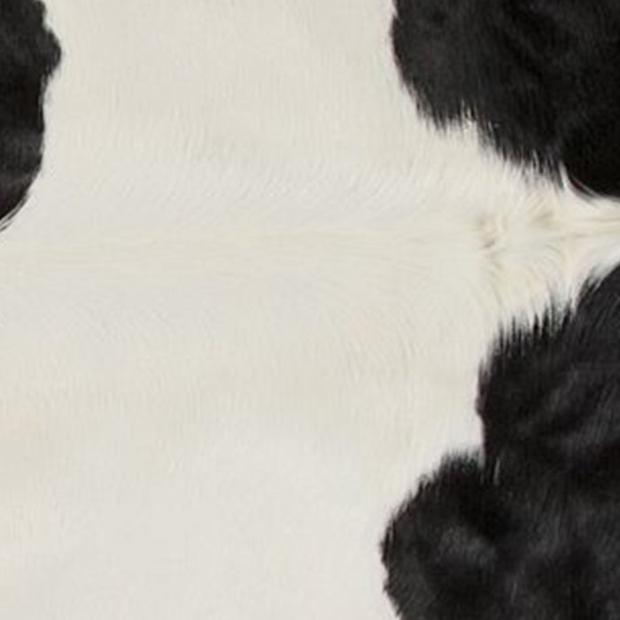 6' x 7' Cowhide Rug - White And Black