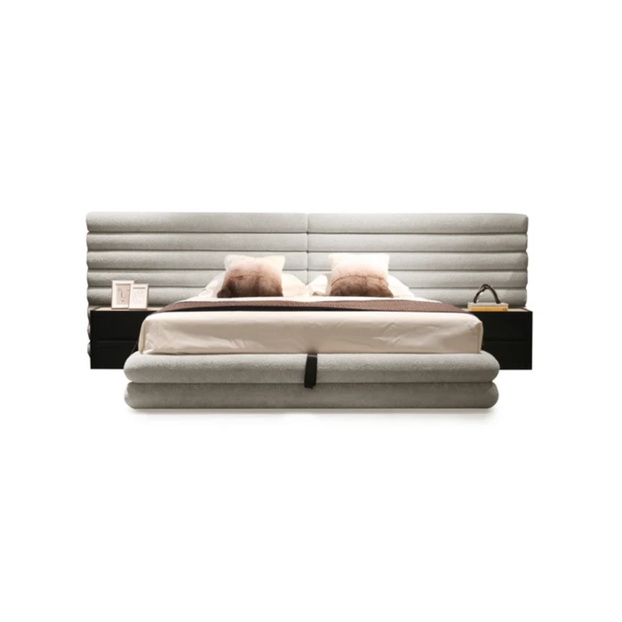 J & M Furniture G Maison Luxe in King Size