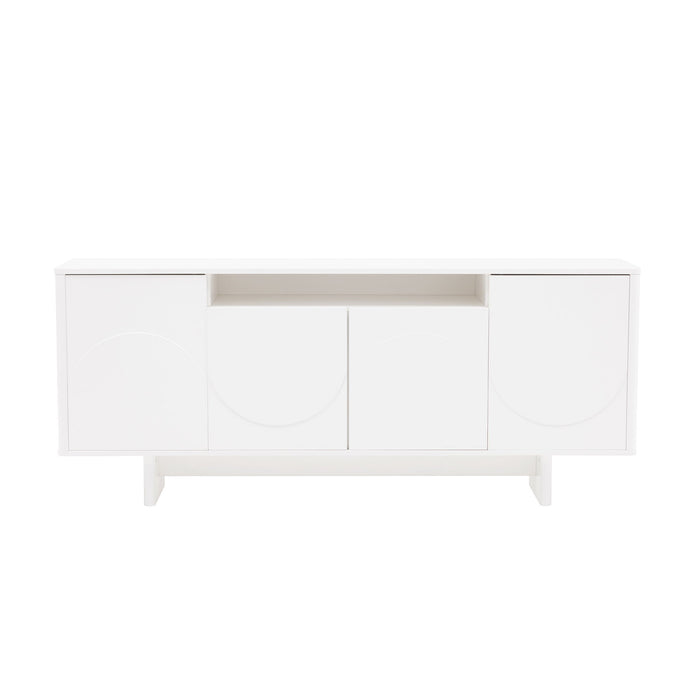 Manhattan Ella - Sideboard