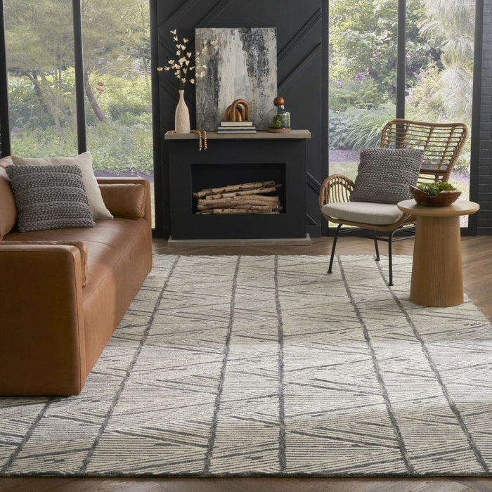 8' X 10' Wool Abstract Area Rug - Gray And White