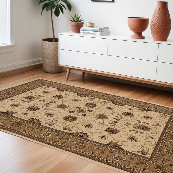 7' x 9' Oriental Power Loom Area Rug - Beige And Ivory