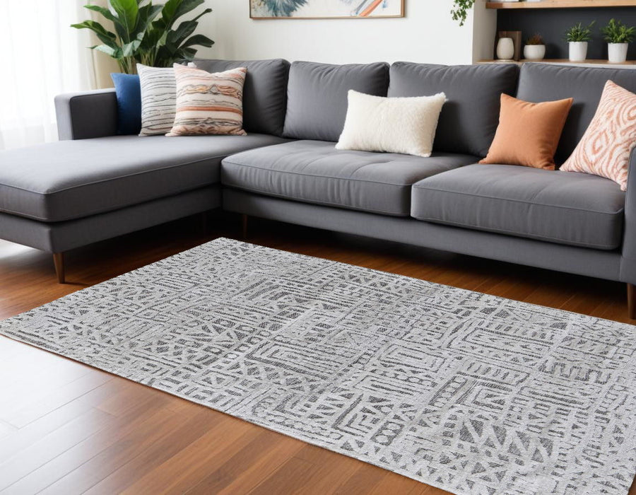 10' x 13' Geometric Stain Resistant Area Rug - Gray And Silver