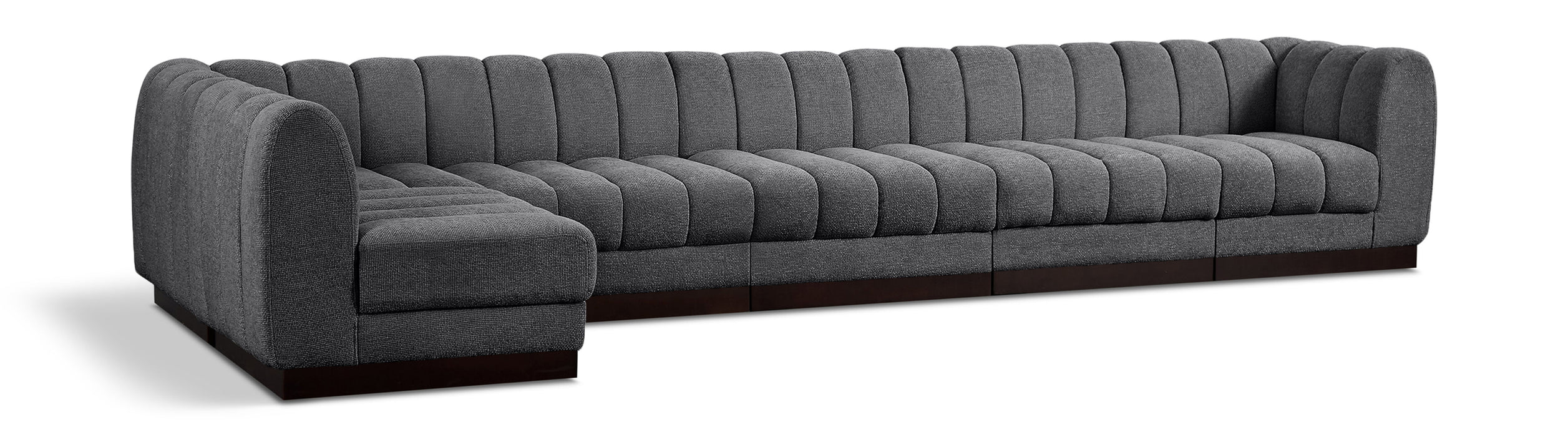 Quinn - 6 Piece Modular Sectional