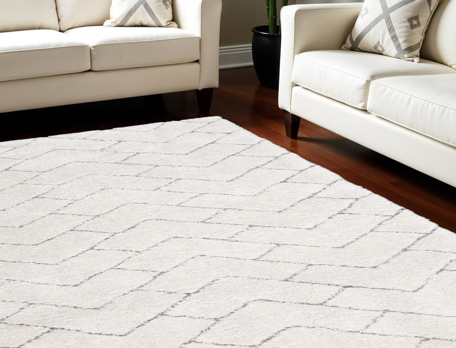 8' X 10' Chevron Shag Area Rug - Ivory And Gray