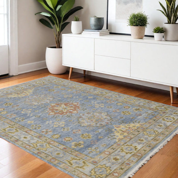 4' X 6' Geometric Hand Knotted Area Rug With Fringe - Blue