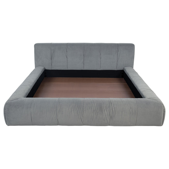 Wilshire Upholstered California King Platform Bed Grey