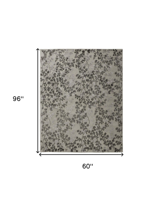 5' x 8' Floral Hand Tufted Area Rug - Gray And Silver