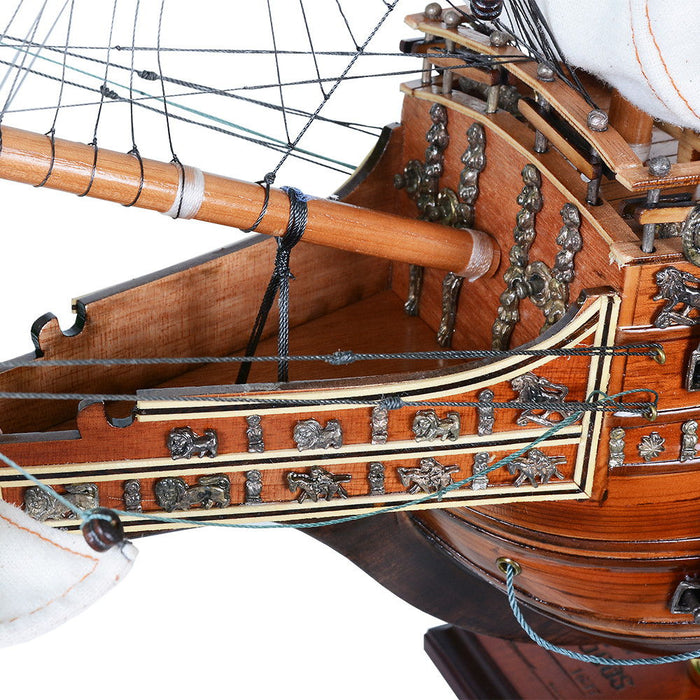 Hand Painted Model Boat (624633) - Light Brown / White