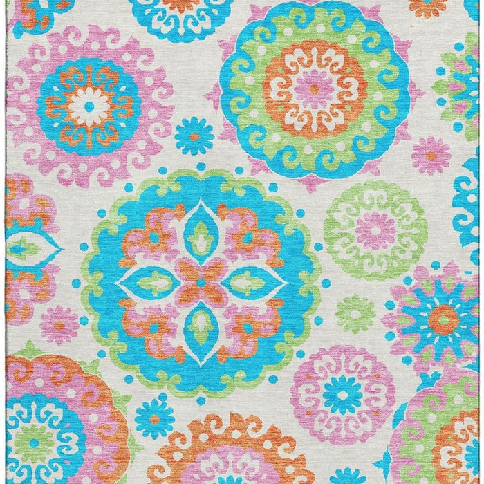 10' X 14' Medallion Washable Area Rug With UV Protection - White