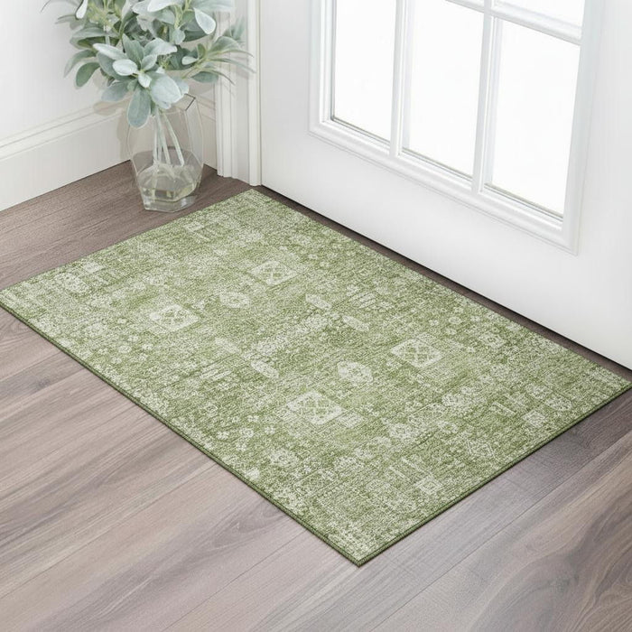 3' X 5' Floral Washable Area Rug With UV Protection (653345) - Artichoke Green / Ivory