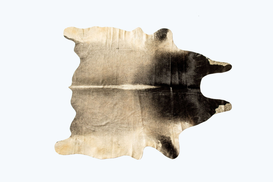 5' x 7' Normande Cowhide Ombre Cowhide Handmade Area Rug - Gray