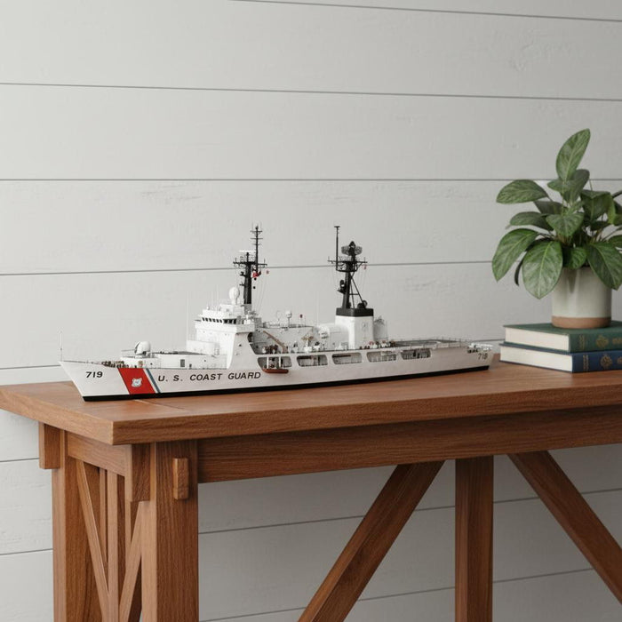 Hand Painted Model Boat (624377) - White