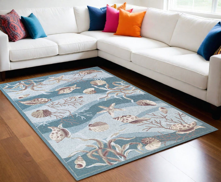 90" x 114" Polyester Rug - Seafoam