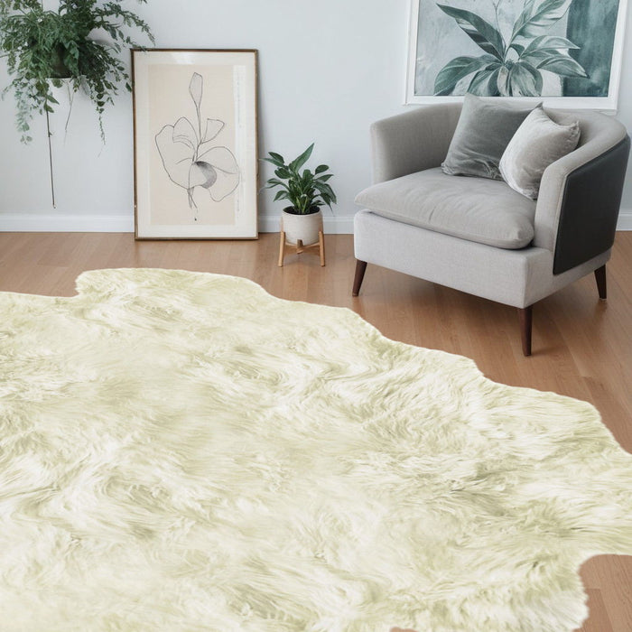 6' x 6' Sheepskin Non Skid Area Rug - Natural