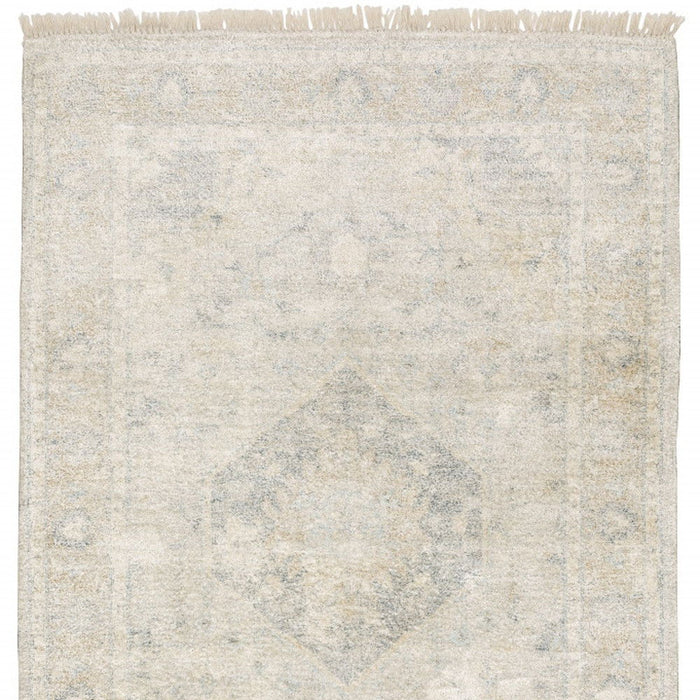 10' x 13' Oriental Hand Loomed Stain Resistant Area Rug With Fringe - Beige And Gray
