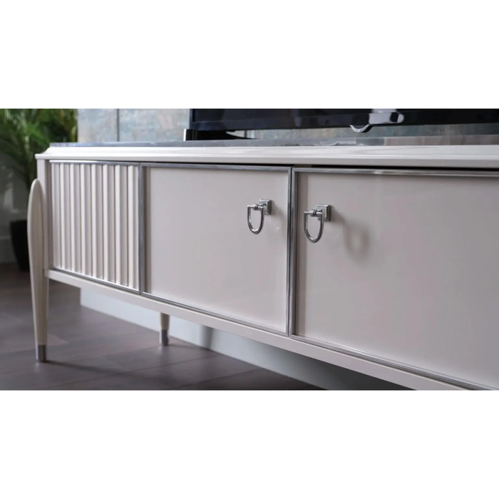 Ballona Gravita TV Stand