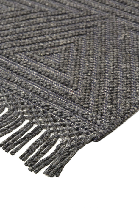 8' x 10' Wool Geometric Hand Woven Area Rug With Fringe - Gray
