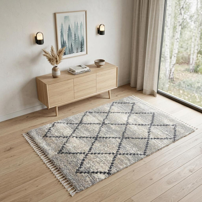 4' X 6' Geometric Shag Non Skid Area Rug With Fringe (552486) - Silver / Gray