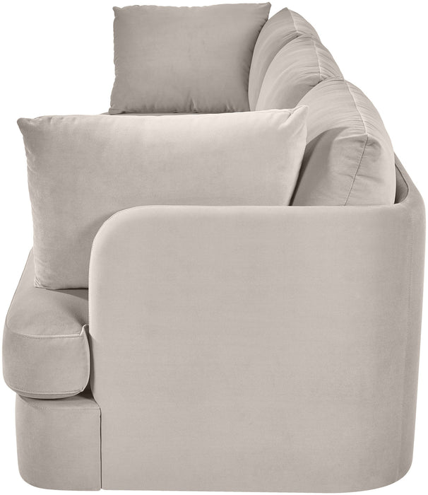 Meridian Furniture Hammond velvet performance fabric 3-piece sectional sofa with plush upholstery and modern design.