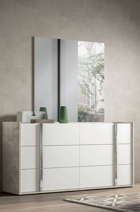 Treviso - Double Dresser - White