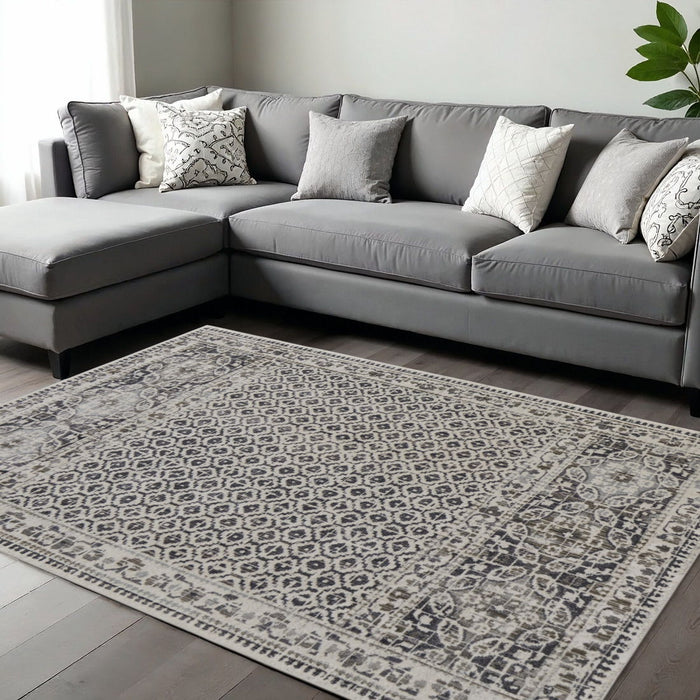 8' X 10' Abstract Distressed Area Rug - Gray And Ivory
