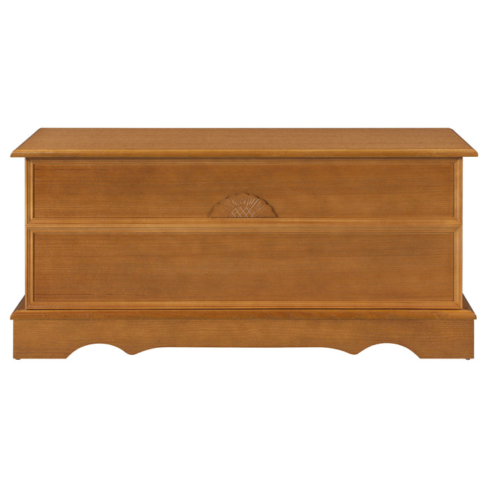 Paula cedar chest in honey finish by CoasterEssence, wooden storage furniture with hinged lid