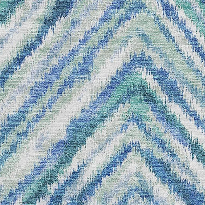 8' X 10' Geometric Washable Area Rug With UV Protection - Blue / Ivory