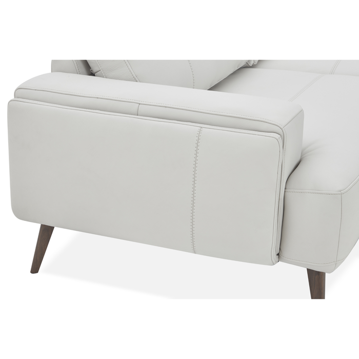 J & M Furniture Capri RHF Sectional in Frost
