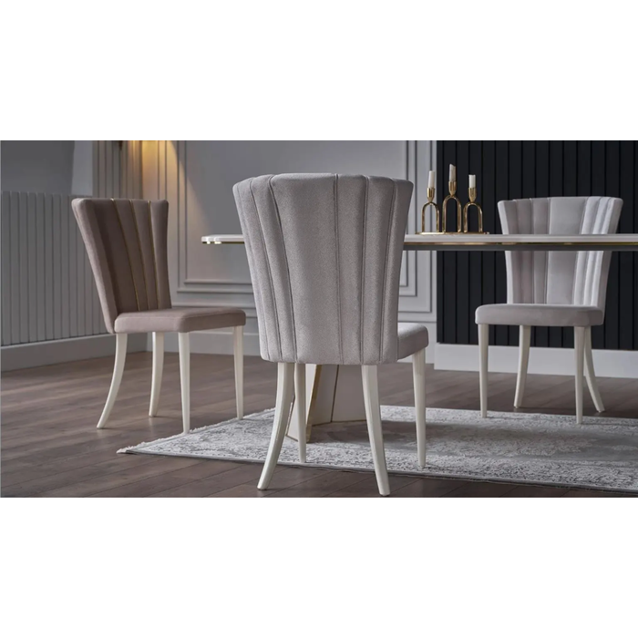 Bellona Plaza Dining Room Table & 6 Chairs