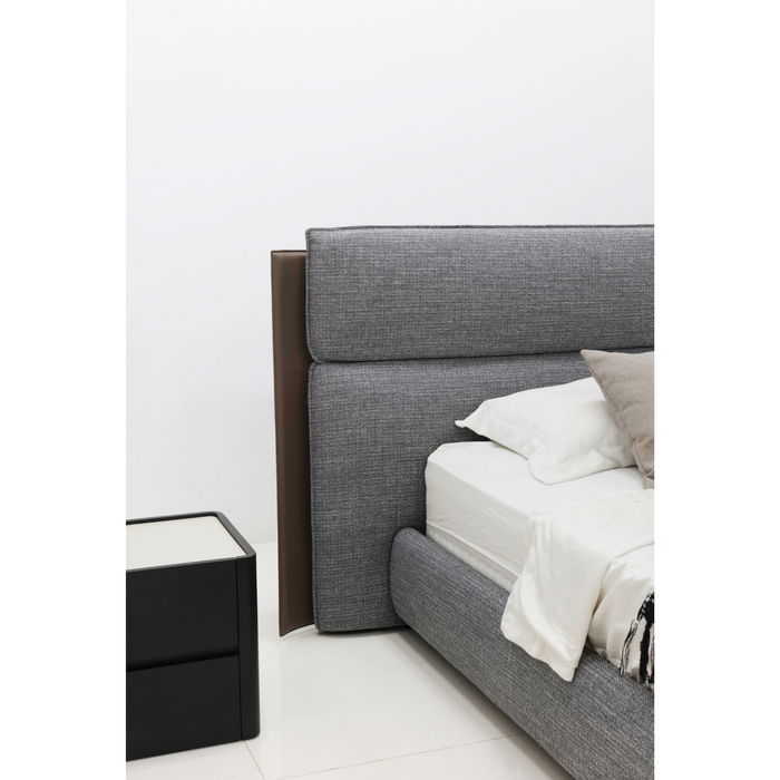 J & M Furniture G Torino in King Size Bed