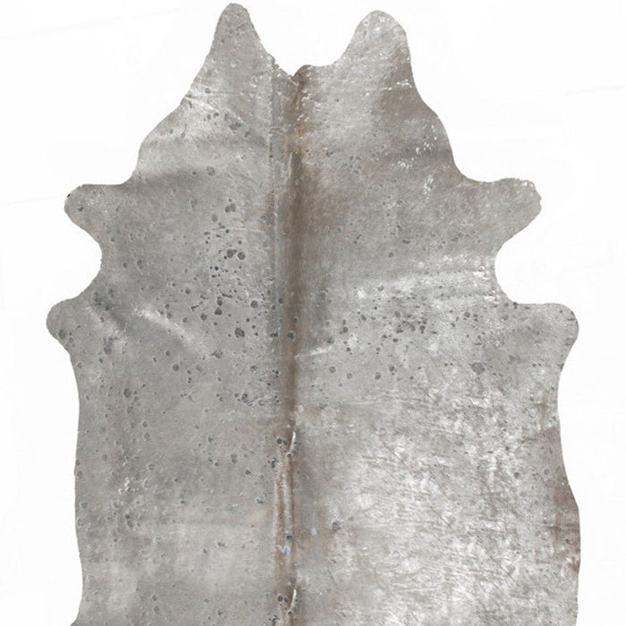 5' x 7' Genuine Cowhide Hand Knotted Area Rug - Gray And Silver