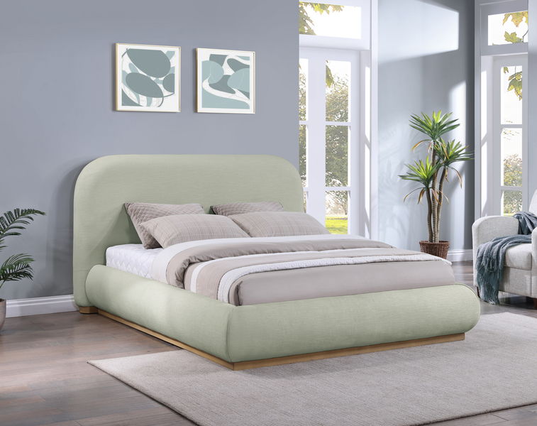 Vaughn - Chenille Bed With Natural Base