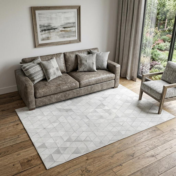 5' X 8' Cowhide Geometric Area Rug (544499) - Gray
