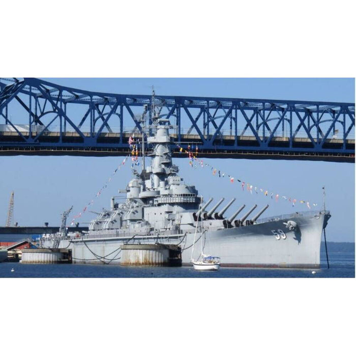 Hand Painted Model Boat (624291) - Gray