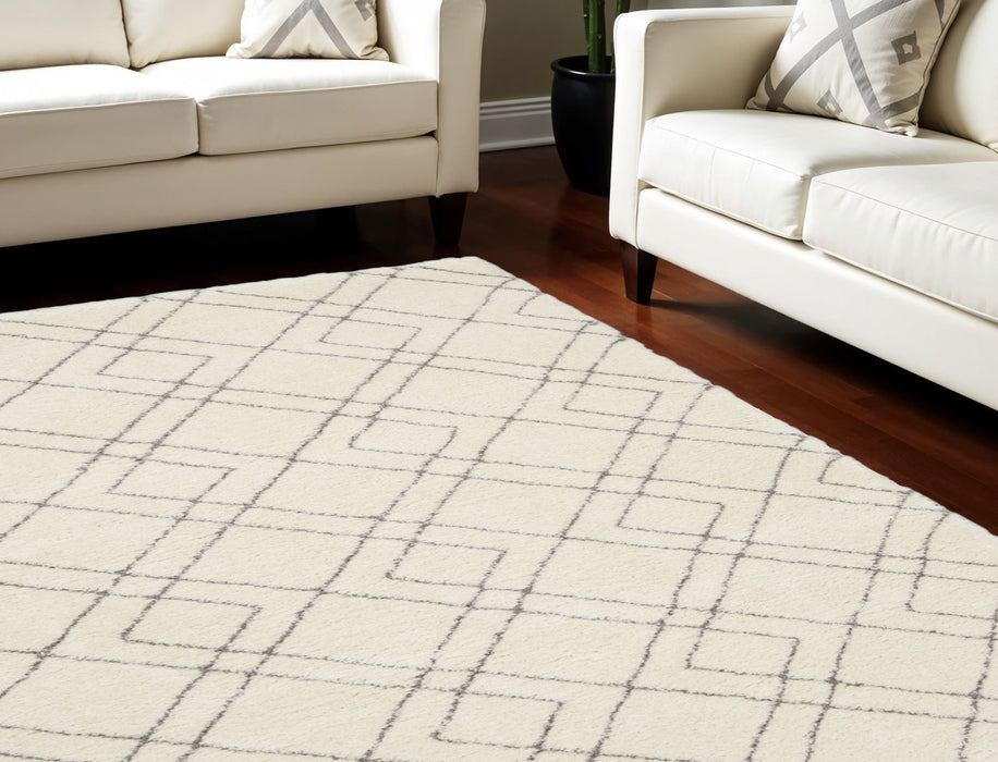 8' X 10' Geometric Shag Area Rug - Ivory And Gray