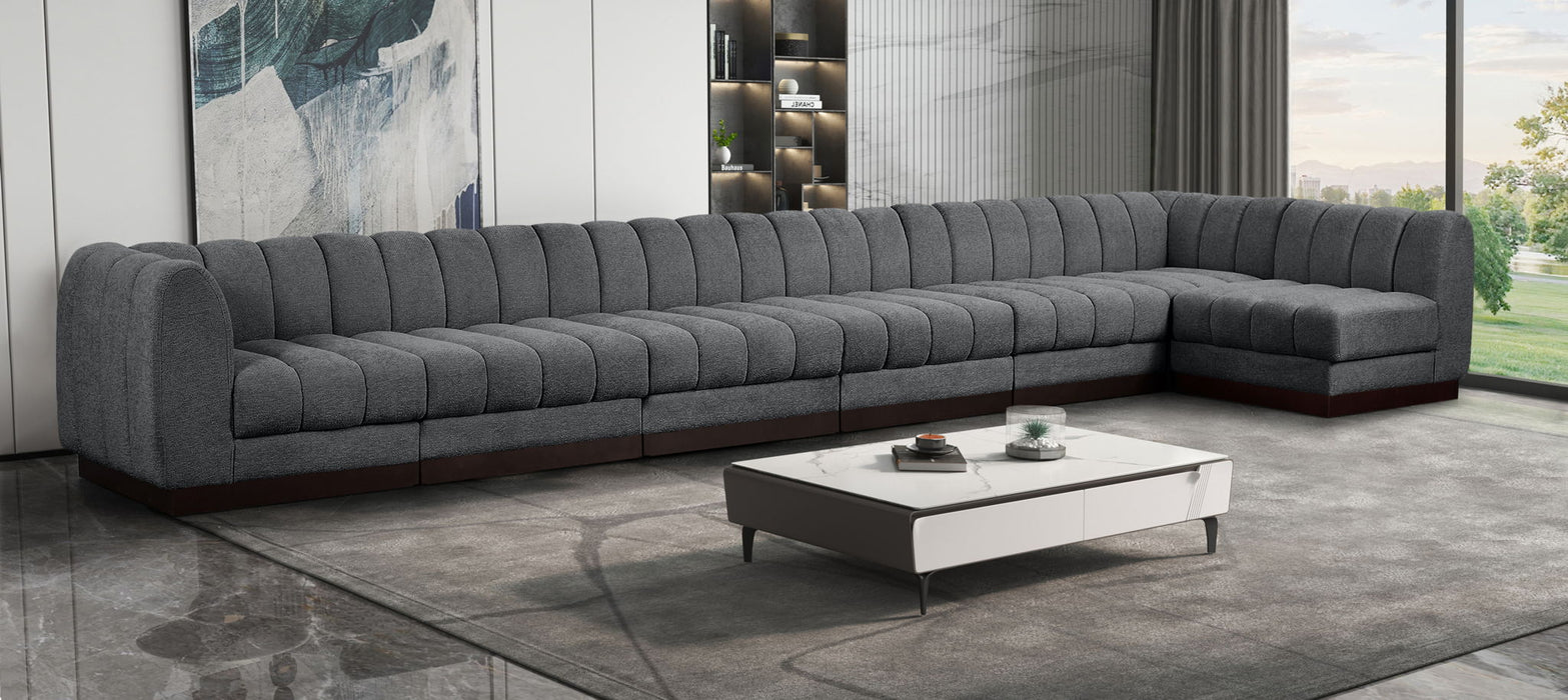 Quinn - 7 Piece Modular Sectional