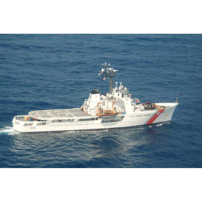 Hand Painted Model Boat (624397) - White
