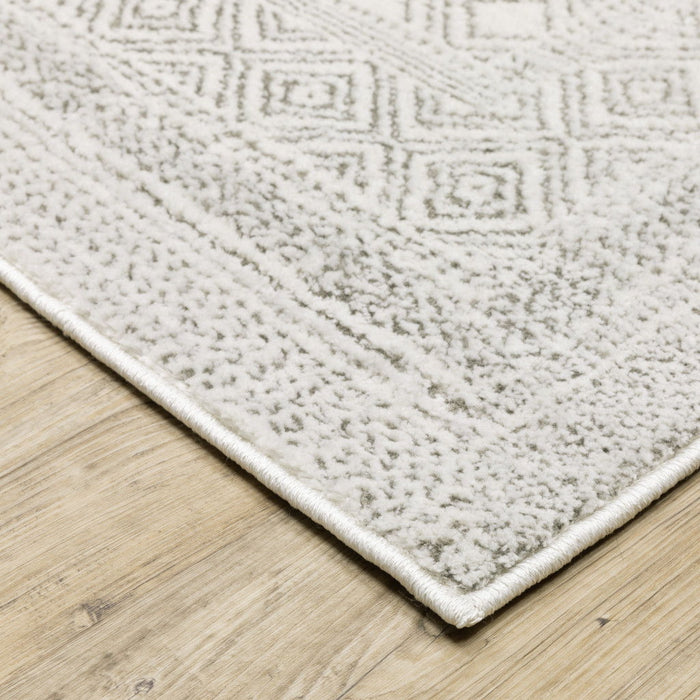 10' x 13' Oriental Power Loom Stain Resistant Area Rug - White And Gray