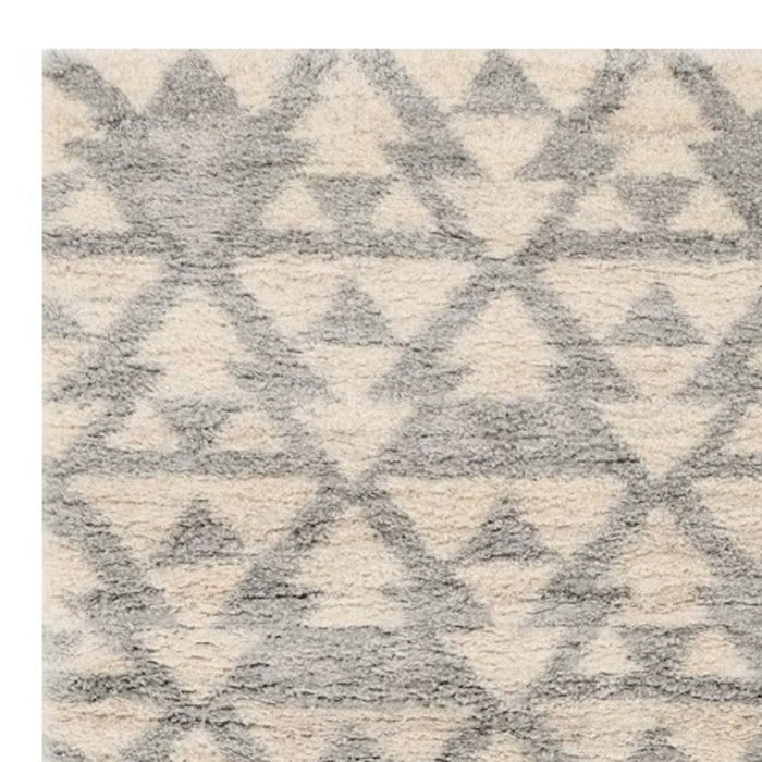 8' x 10' Machine Woven Geometric Indoor Area Rug - Ivory Gray