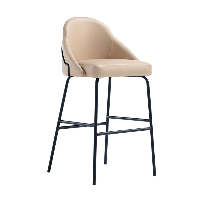Manhattan Gracie - Barstool With Black Base