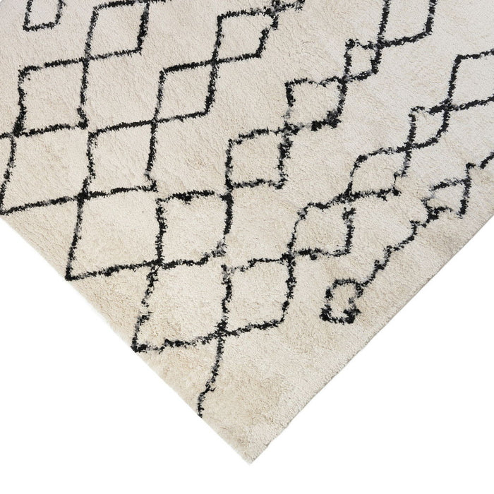 7' x 9' Geometric Shag Area Rug - Black And Ivory